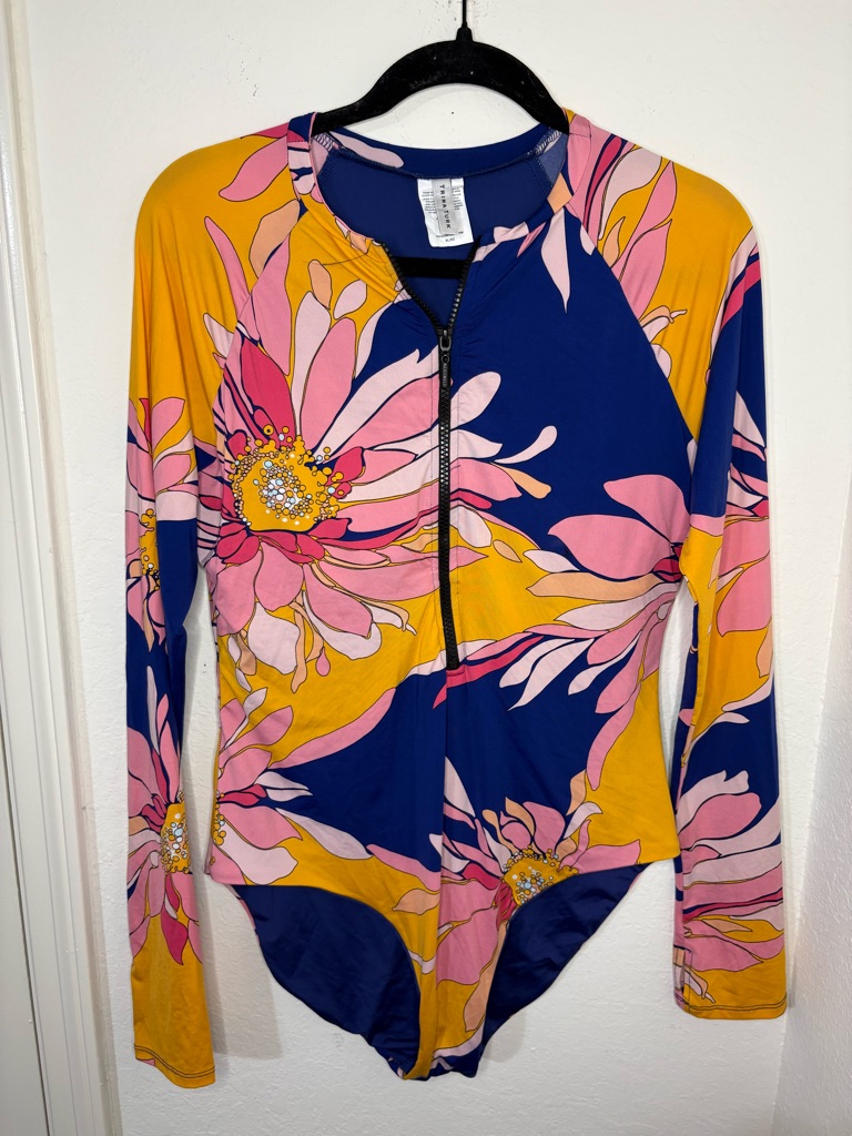 Trina Turk Breeze Floral Long Sleeve Swimsuit Paddle Suit Rash Guard Size Xl
